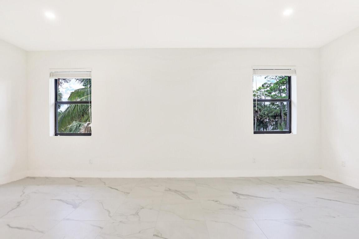 Casa del Sol - West Palm Beach, FL 33406 - Residential Income