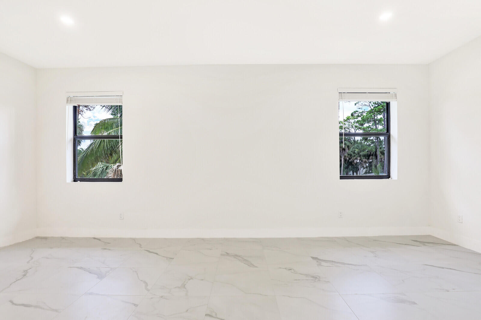 Casa del Sol - West Palm Beach, FL 33406 - Residential Income