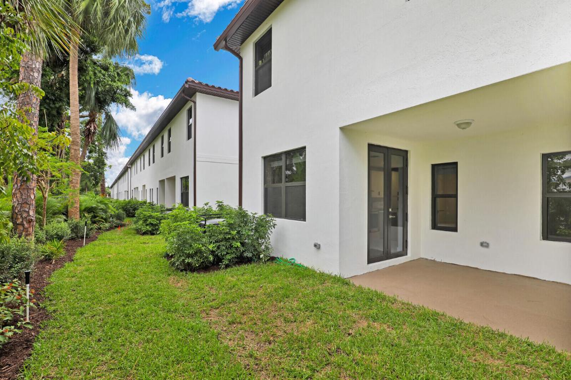 Casa del Sol - West Palm Beach, FL 33406 - Residential Income