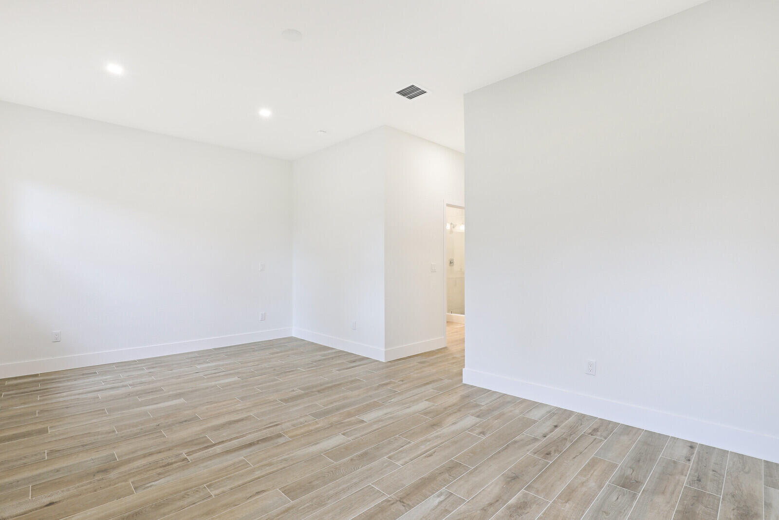 Casa del Sol - West Palm Beach, FL 33406 - Residential Income