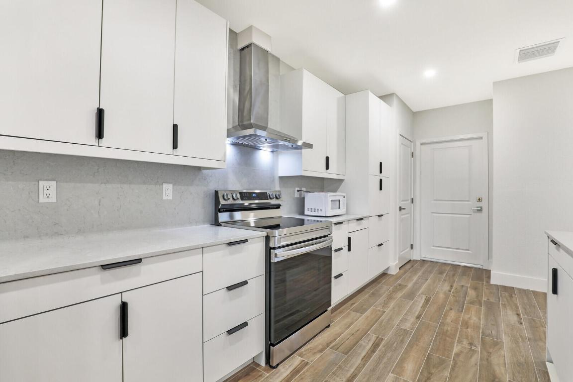 Casa del Sol - West Palm Beach, FL 33406 - Residential Income