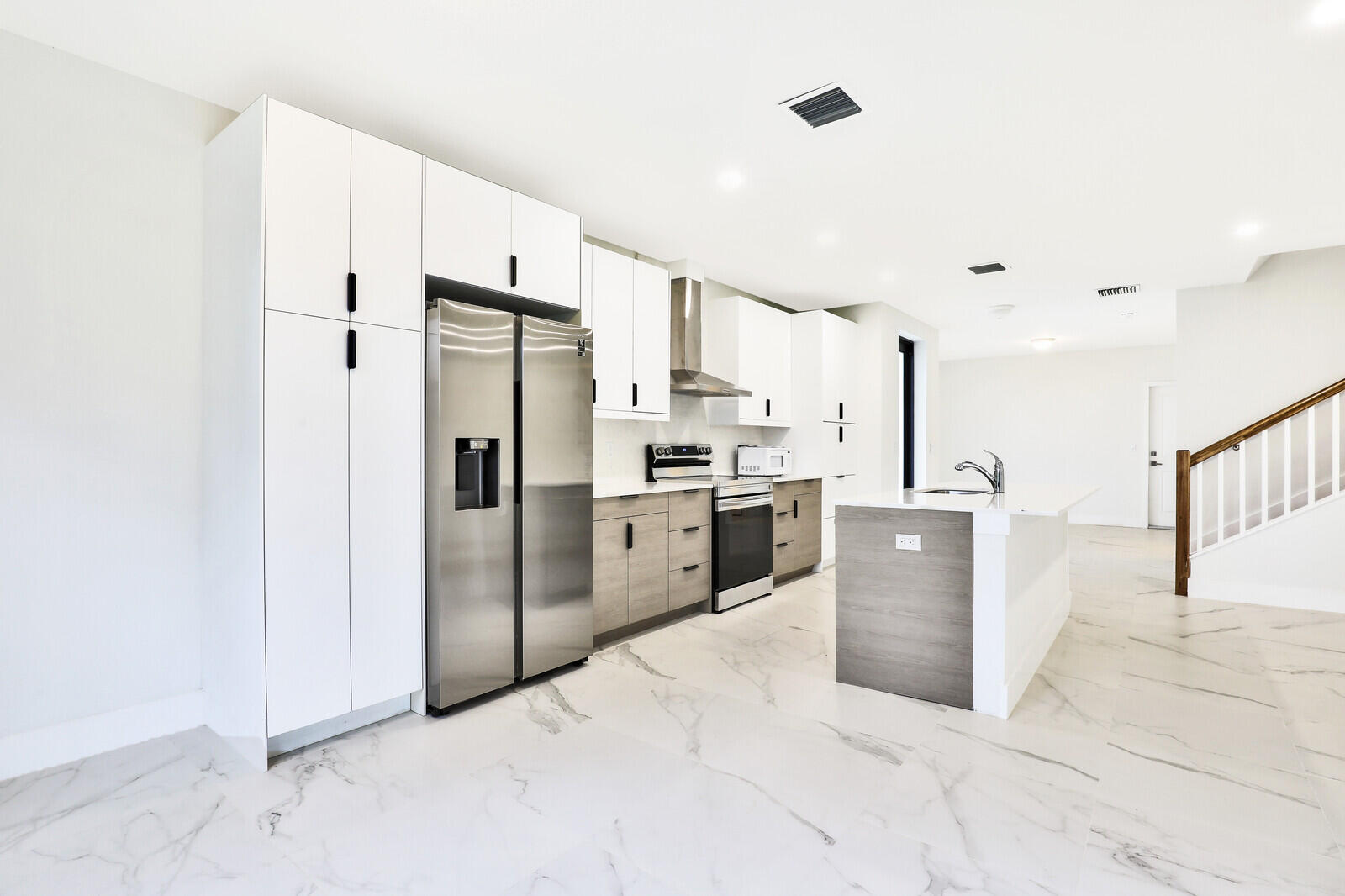 Casa del Sol - West Palm Beach, FL 33406 - Residential Income