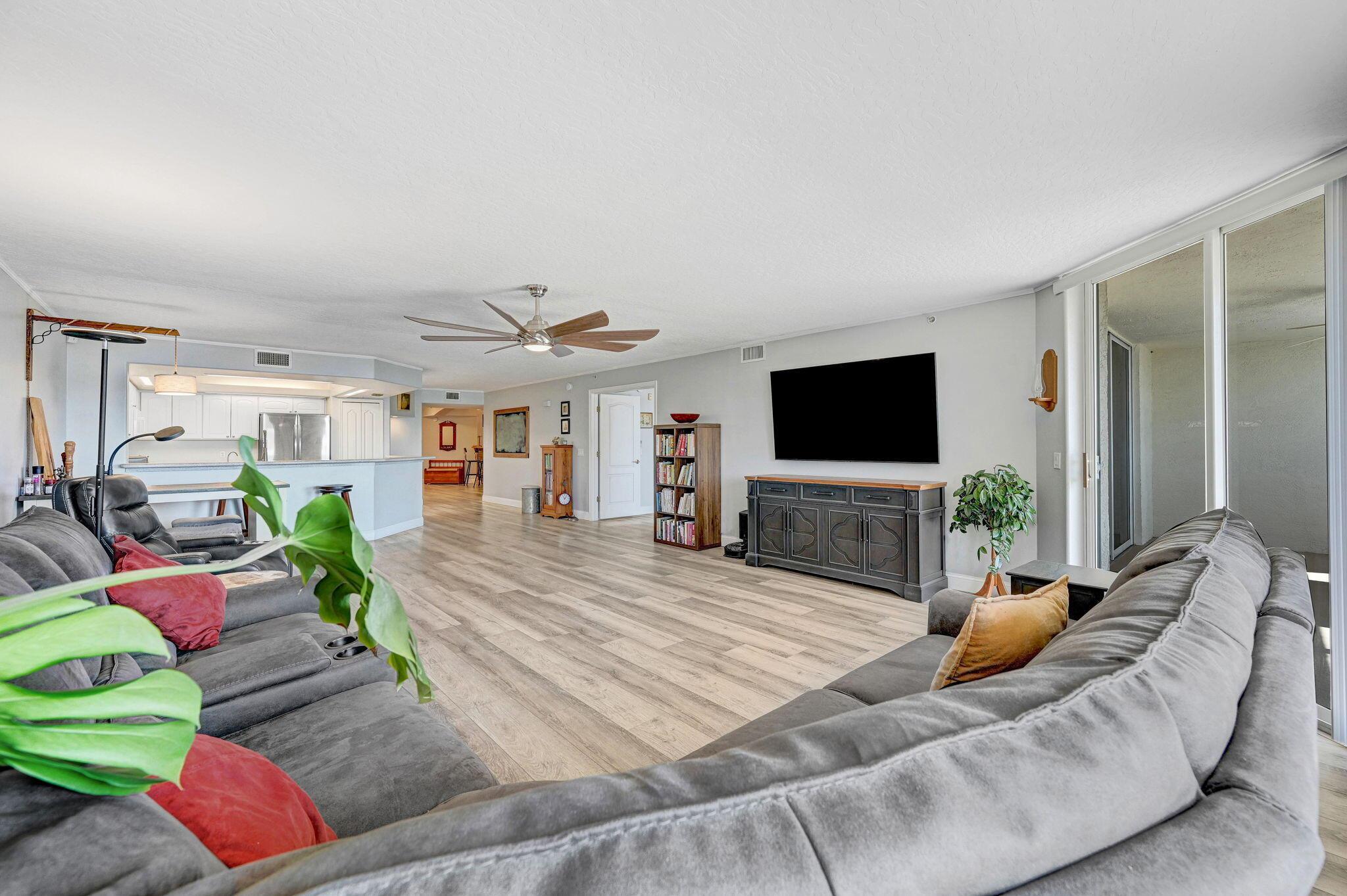 RIVER BEND CONDO - Residential