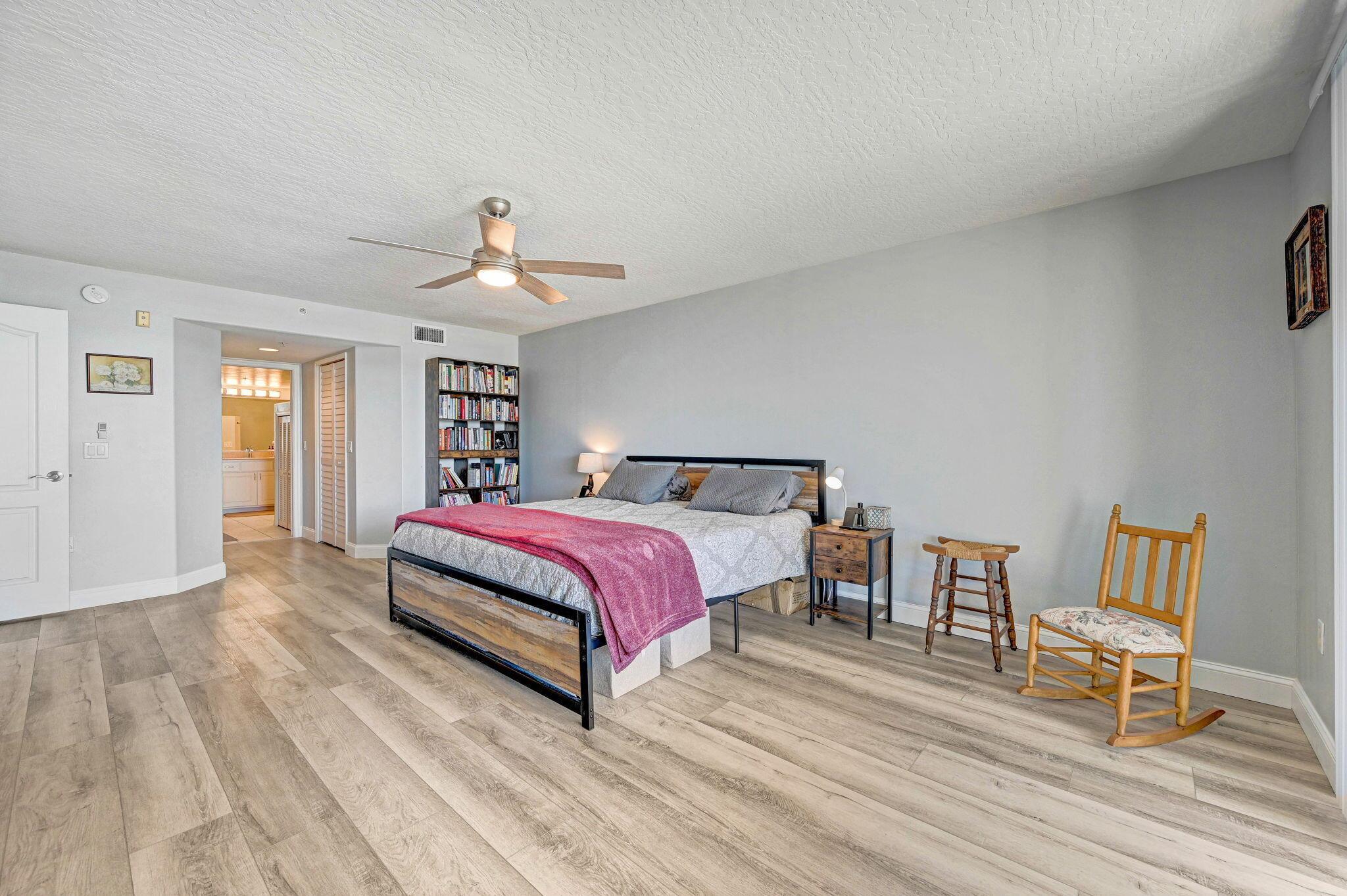 RIVER BEND CONDO - Residential