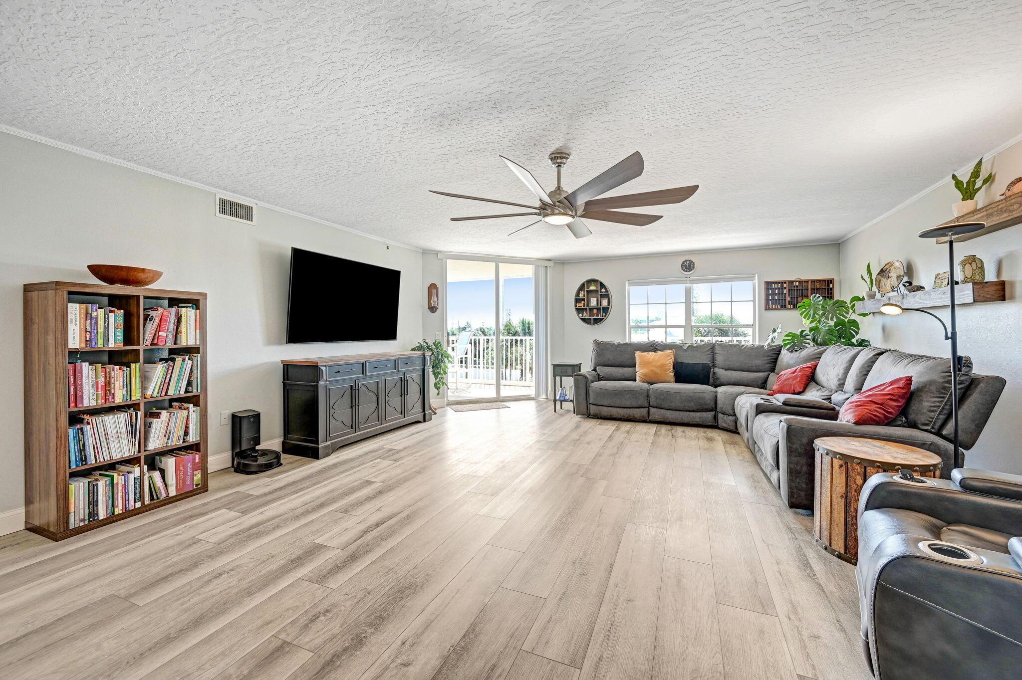 RIVER BEND CONDO - Residential