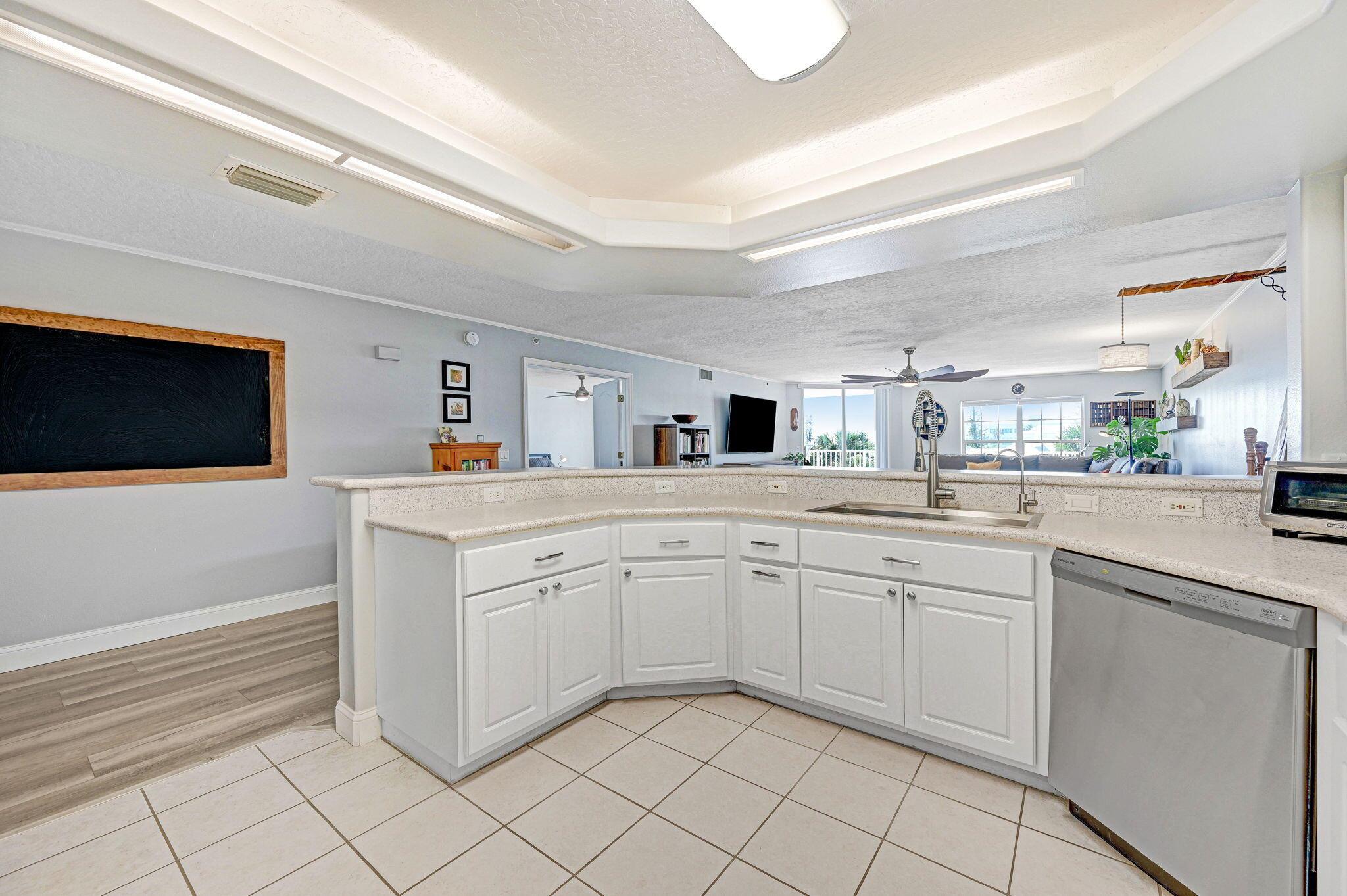 RIVER BEND CONDO - Residential