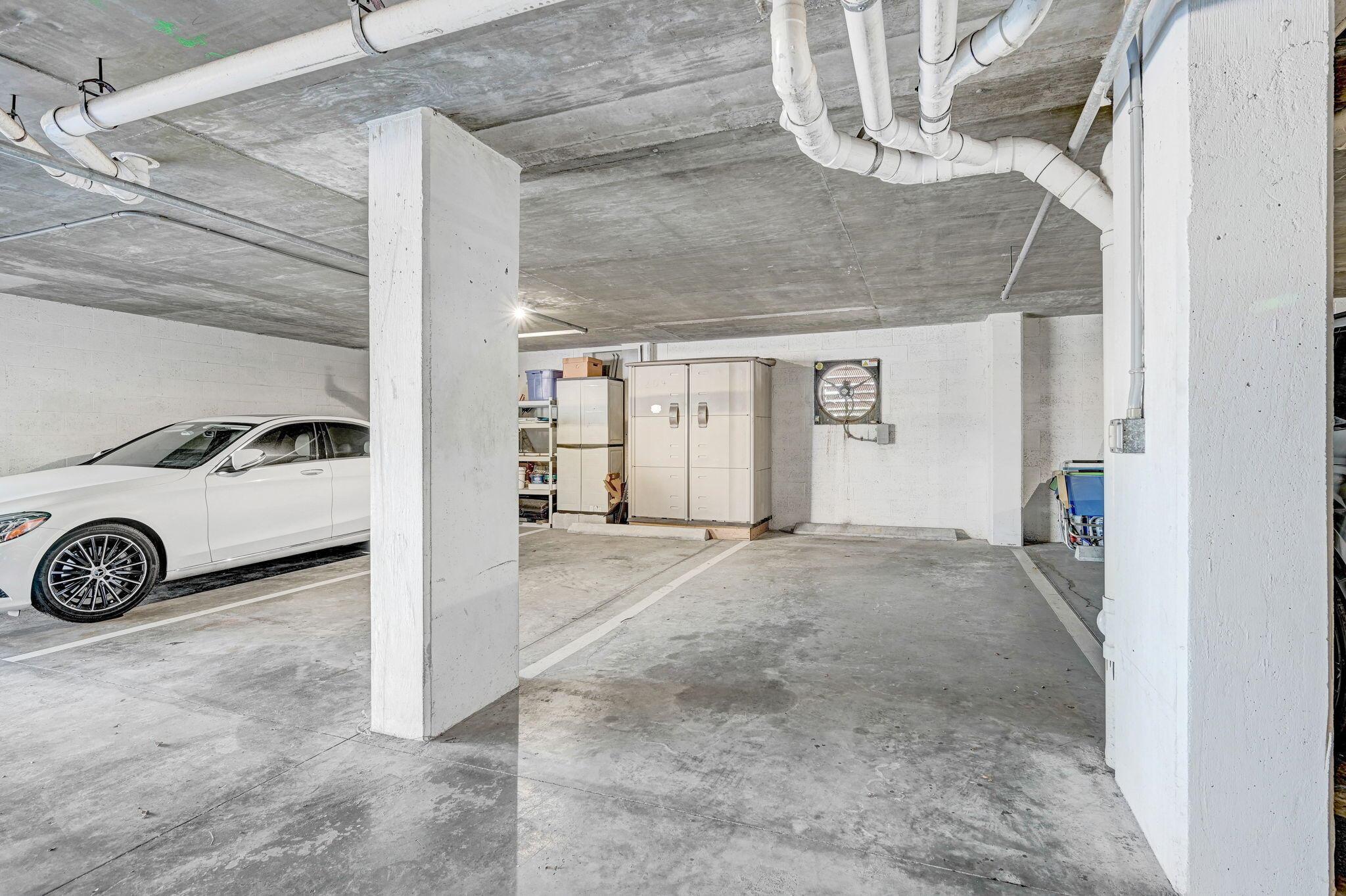 RIVER BEND CONDO - Residential