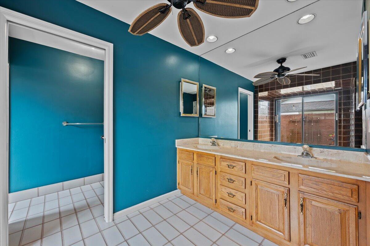 SAILBOAT POINT OF WELLINGTON - Residential