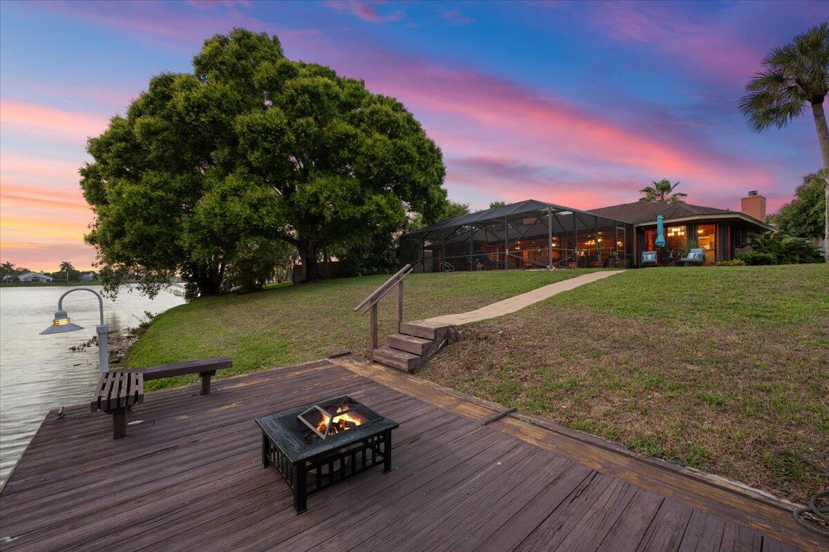 SAILBOAT POINT OF WELLINGTON - Residential