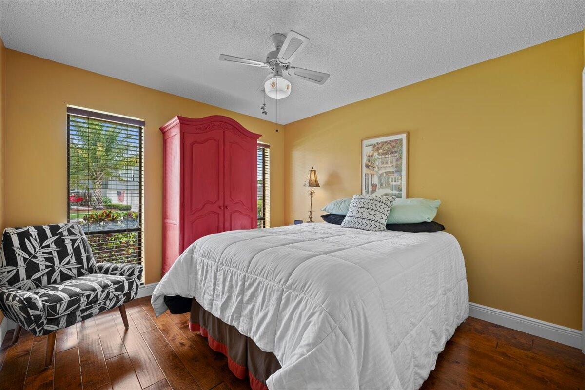 SAILBOAT POINT OF WELLINGTON - Residential