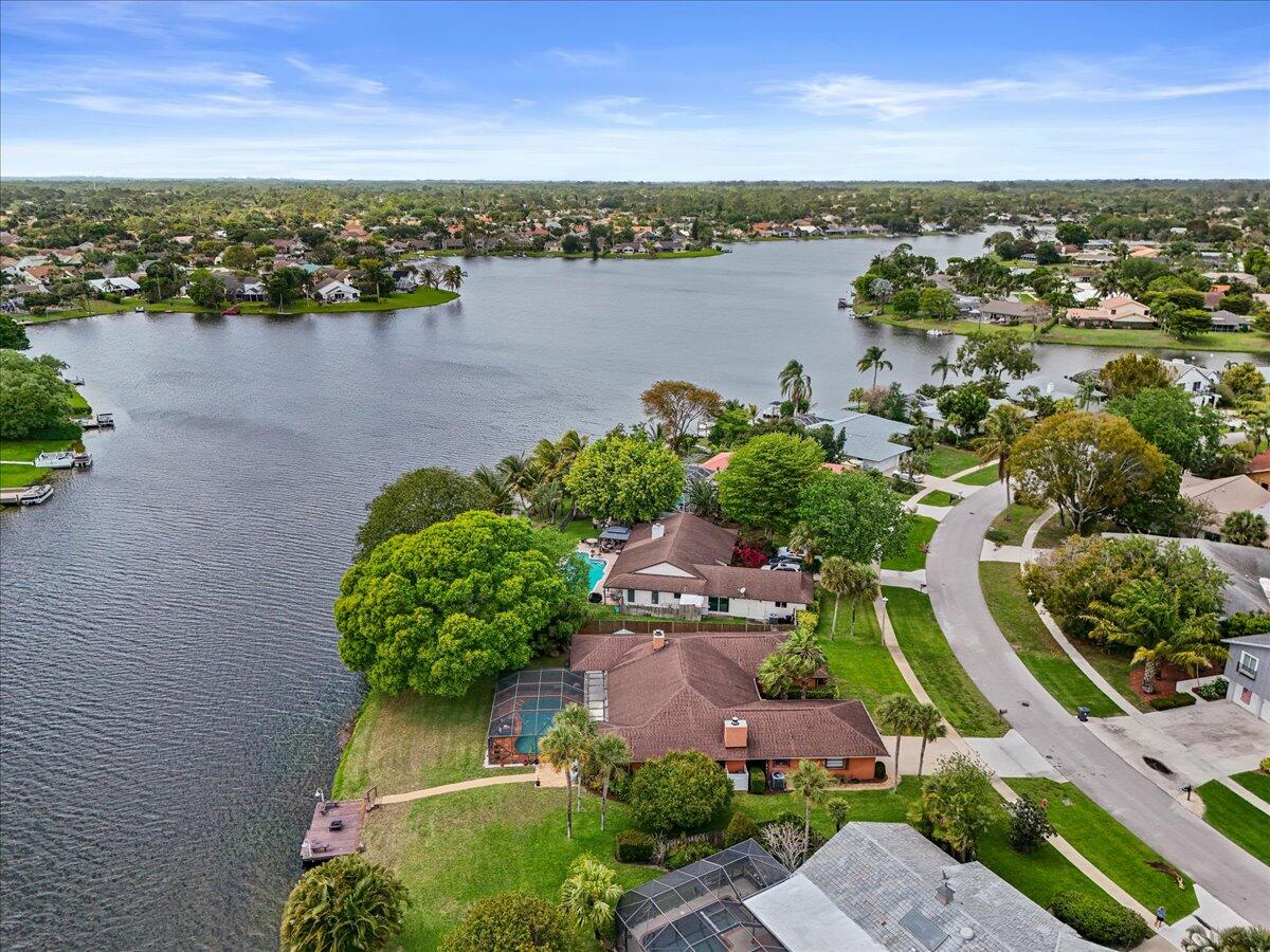 SAILBOAT POINT OF WELLINGTON - Residential