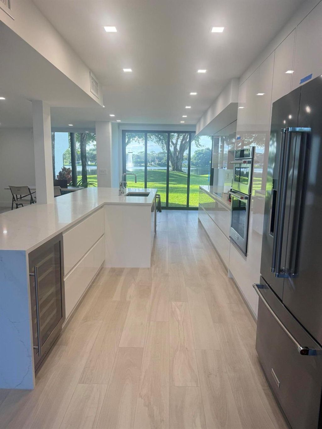 Photo of 3104 Bridgewood Drive, Boca Raton, FL 33434 (MLS # R11142094)