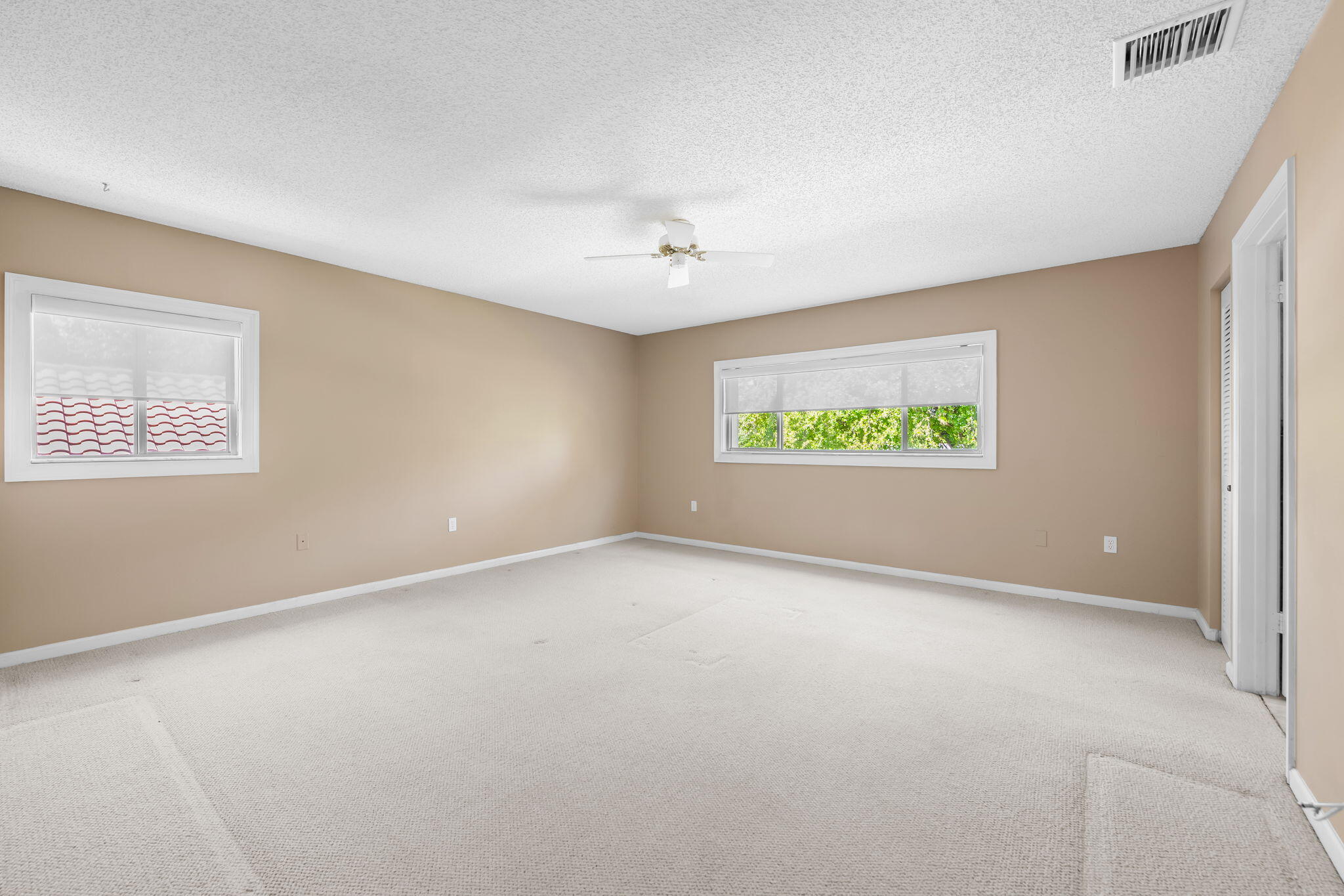 CENTRAL PARK LAKE - Residential