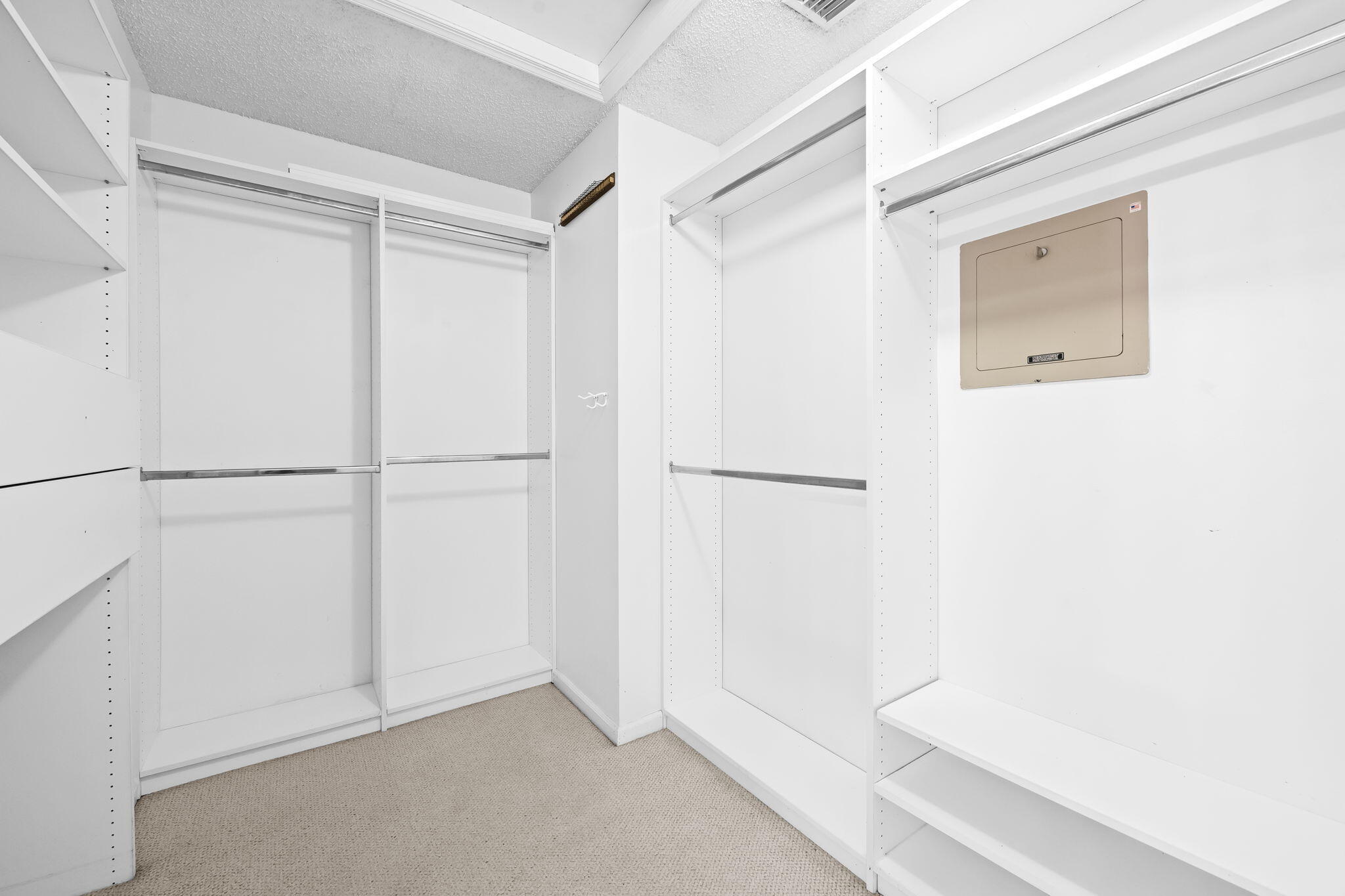 CENTRAL PARK LAKE - Residential