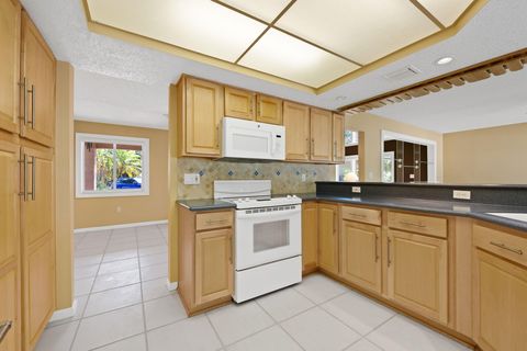 Tiny photo for 201 NW 101st Avenue, Plantation, FL 33324 (MLS # B26021405)