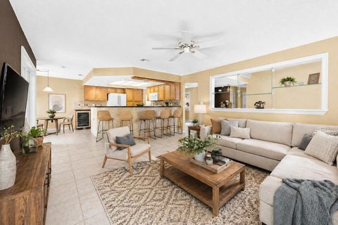 Tiny photo for 201 NW 101st Avenue, Plantation, FL 33324 (MLS # B26021405)