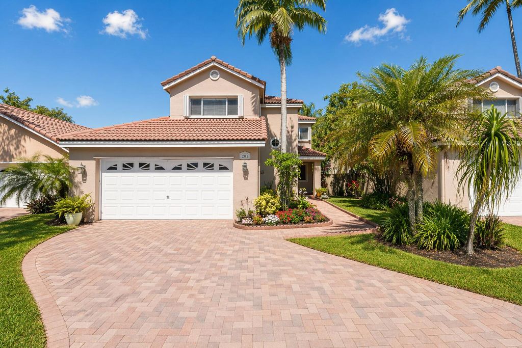 Photo of 201 NW 101st Avenue, Plantation, FL 33324 (MLS # B26021405)