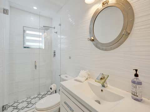 Tiny photo for 5251 NE 26th Avenue, Fort Lauderdale, FL 33308 (MLS # B26048044)