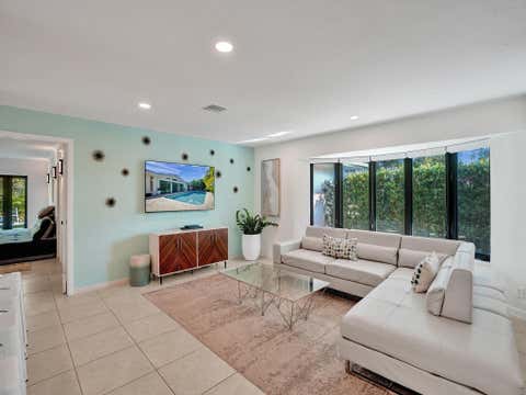 Tiny photo for 5251 NE 26th Avenue, Fort Lauderdale, FL 33308 (MLS # B26048044)