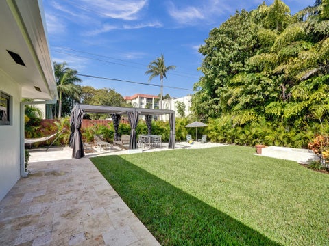Tiny photo for 5251 NE 26th Avenue, Fort Lauderdale, FL 33308 (MLS # B26048044)