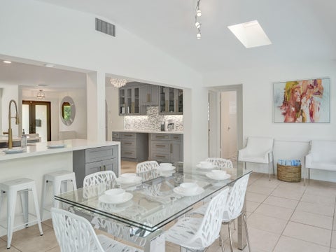 Tiny photo for 5251 NE 26th Avenue, Fort Lauderdale, FL 33308 (MLS # B26048044)