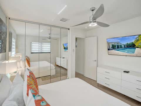 Tiny photo for 5251 NE 26th Avenue, Fort Lauderdale, FL 33308 (MLS # B26048044)