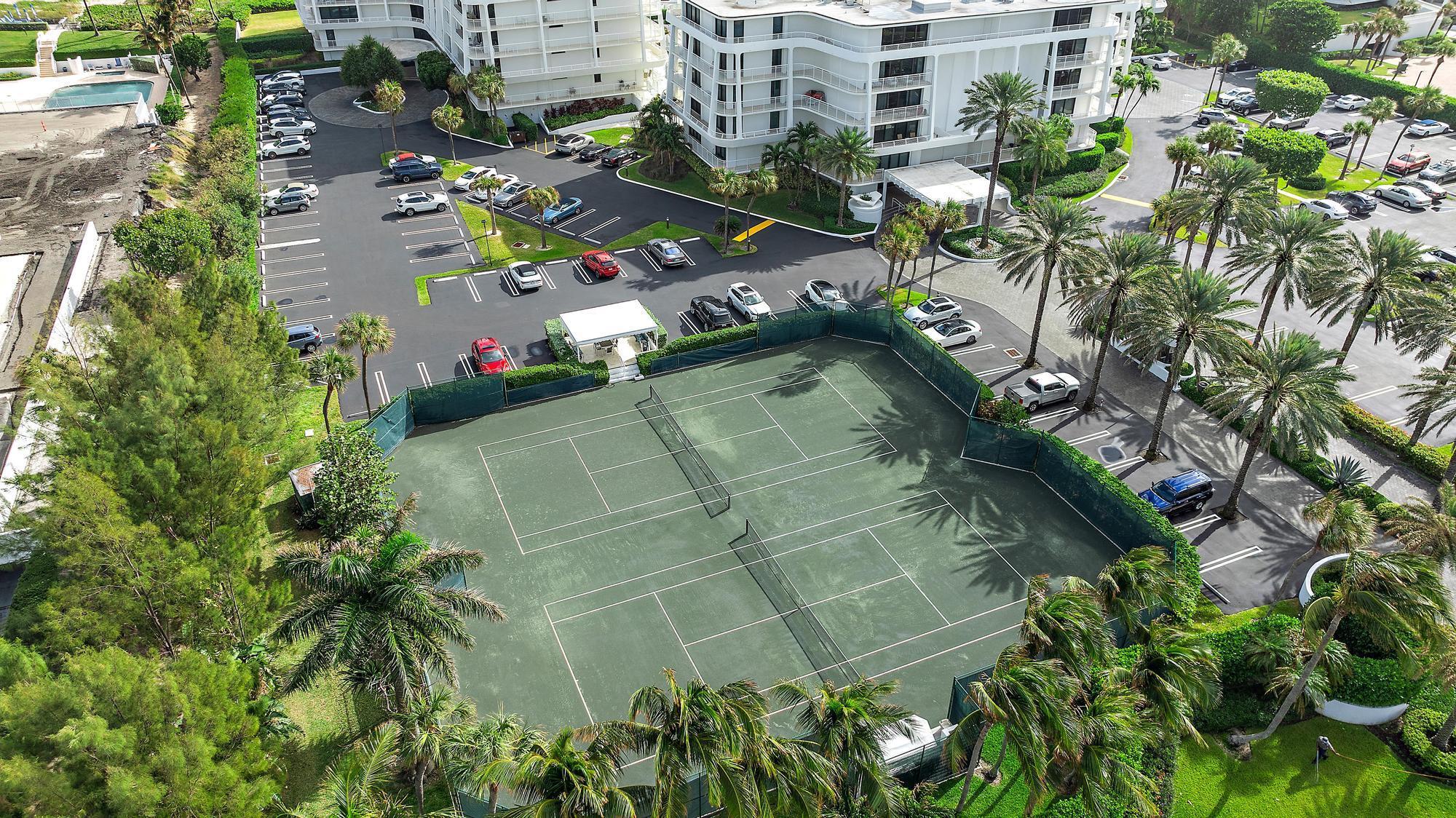 TWENTY SIX HUNDRED CONDO - Residential