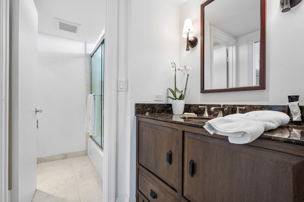 TWENTY SIX HUNDRED CONDO - Residential