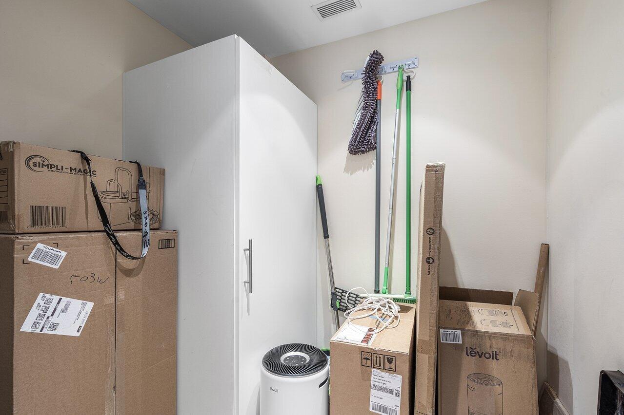 TWENTY SIX HUNDRED CONDO - Residential