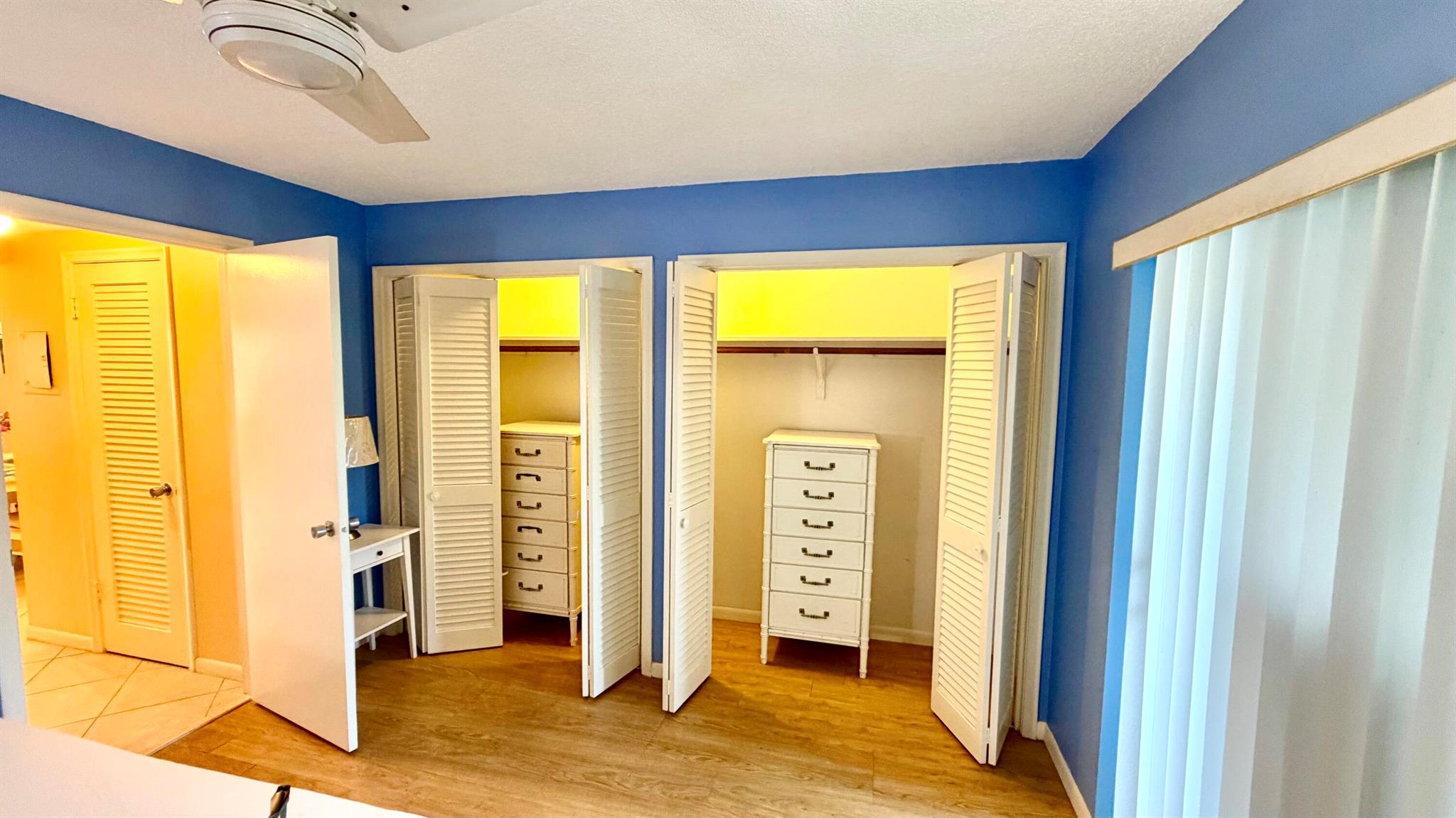 STERLING VILLAGE 480 COND - Residential