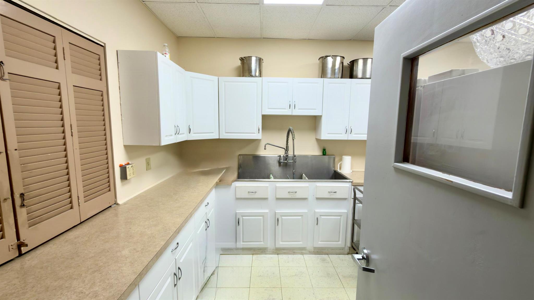 STERLING VILLAGE 480 COND - Residential