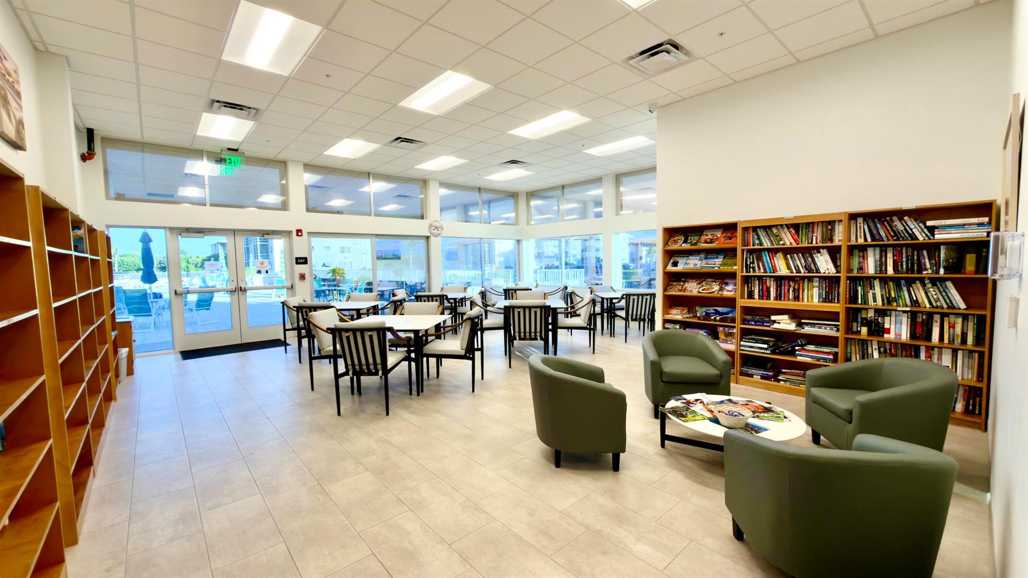 STERLING VILLAGE 480 COND - Residential