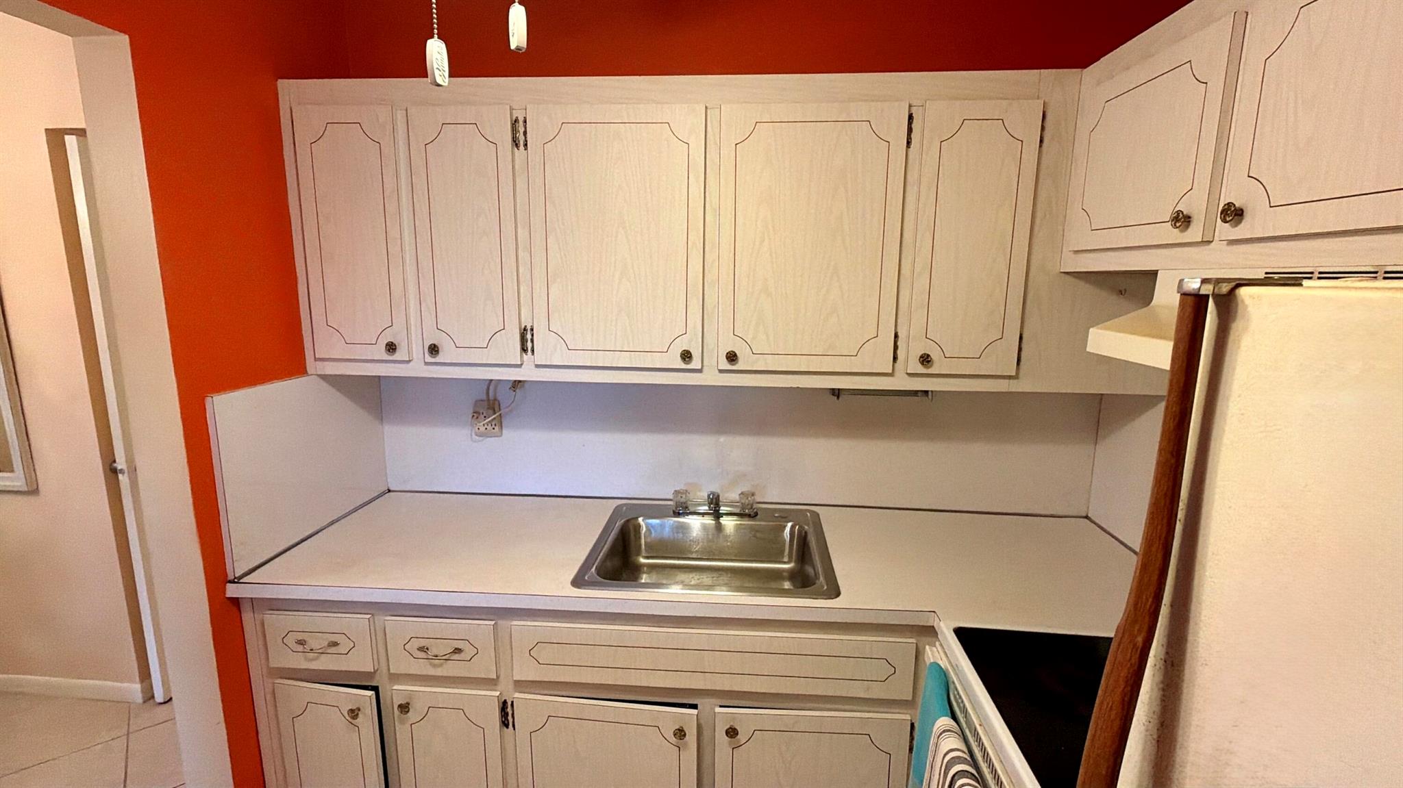 STERLING VILLAGE 480 COND - Residential