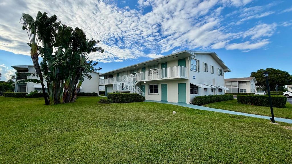 Photo of 480 Horizons W #110, Boynton Beach, FL 33435 (MLS # R11140925)
