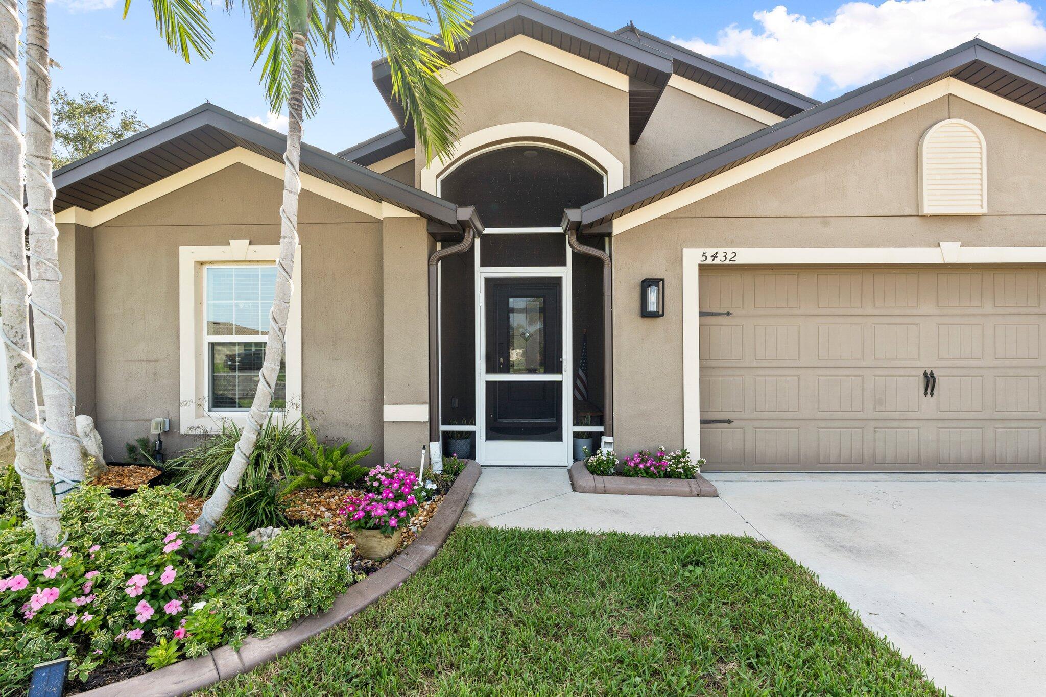 5432 SW Imagination Drive, Fort Pierce, FL, 34947/$410,000 1 5432 SW Imagination Drive