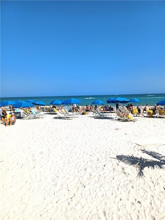 Ocean Manor - Residential