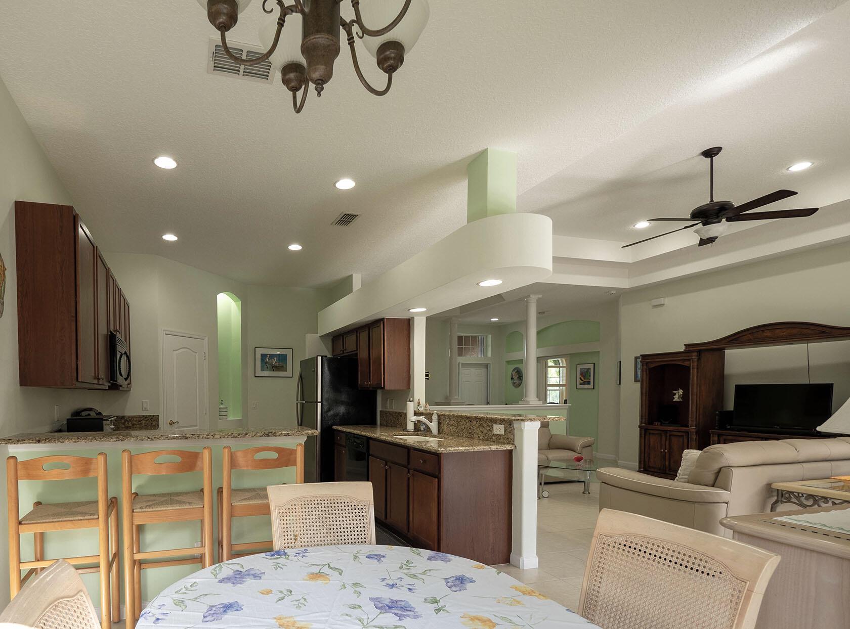 JENSEN BEACH COUNTRY CLUB PLAT NO. 9 - Residential