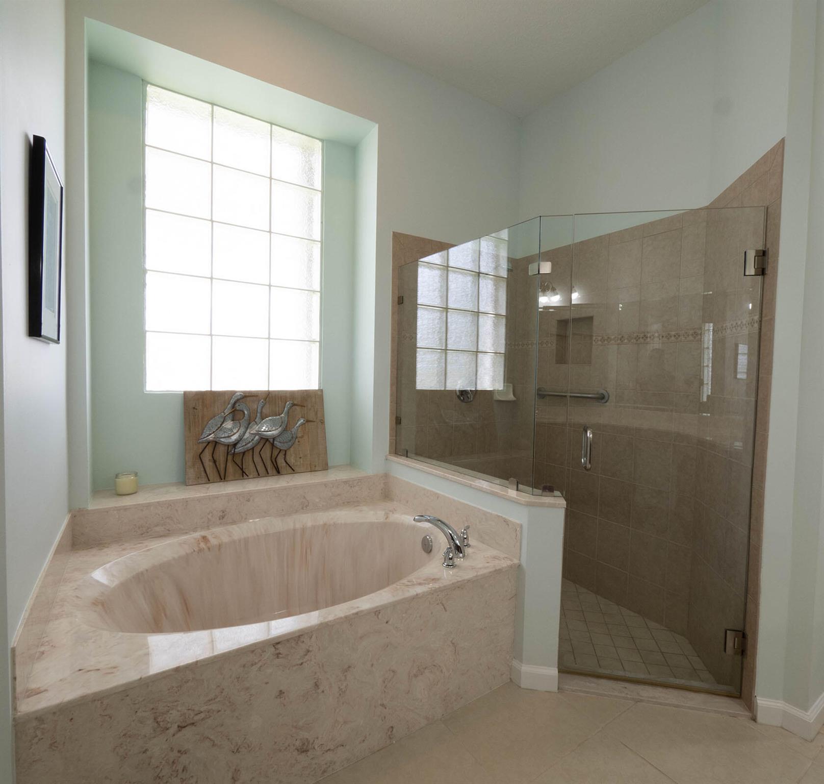 JENSEN BEACH COUNTRY CLUB PLAT NO. 9 - Residential