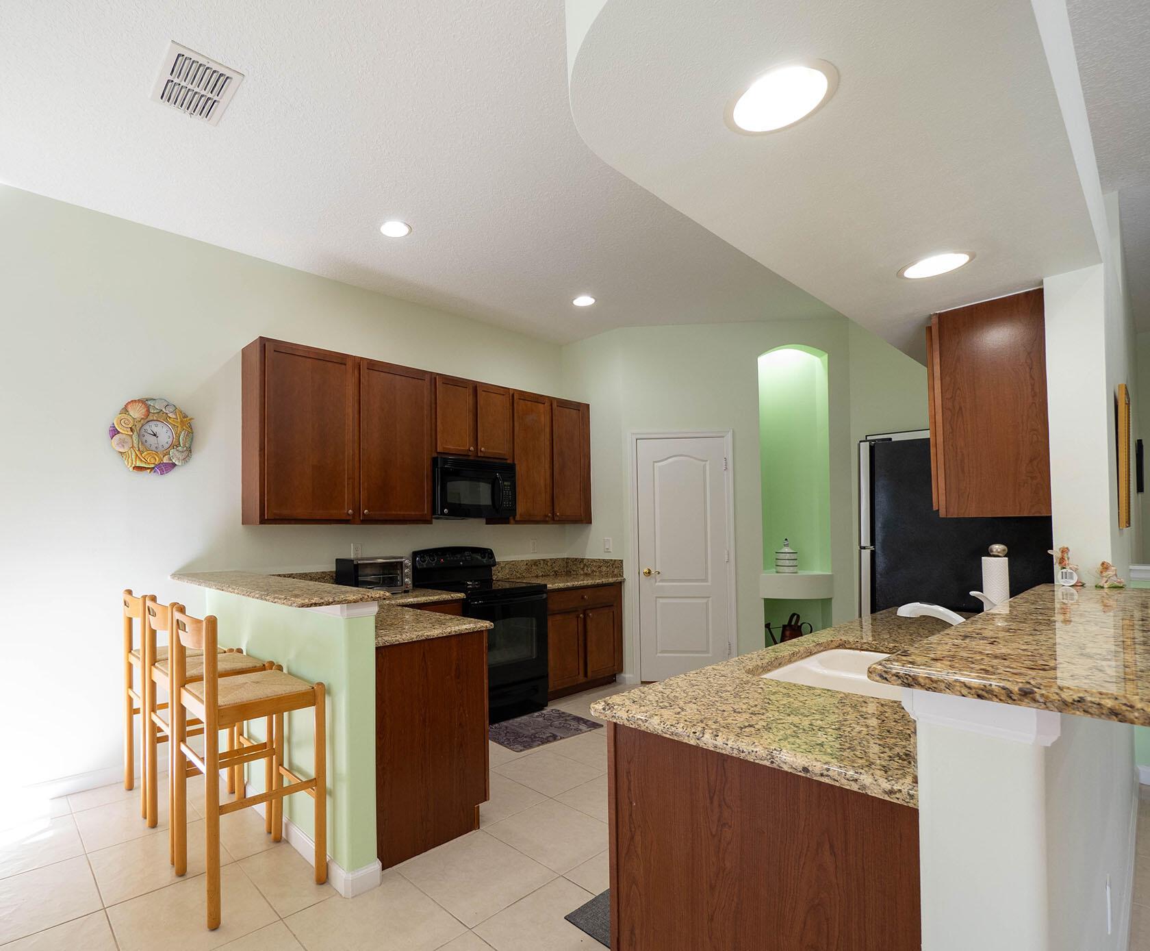 JENSEN BEACH COUNTRY CLUB PLAT NO. 9 - Residential