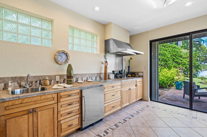 FRENCHMANS CREEK PAR B - Residential