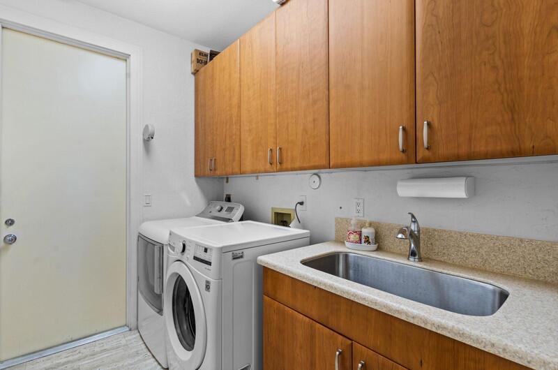 FRENCHMANS CREEK PAR B - Residential