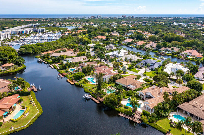 FRENCHMANS CREEK PAR B - Residential