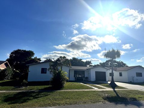 Tiny photo for 4170 Sussex Avenue, Lake Worth, FL 33461 (MLS # R11151666)