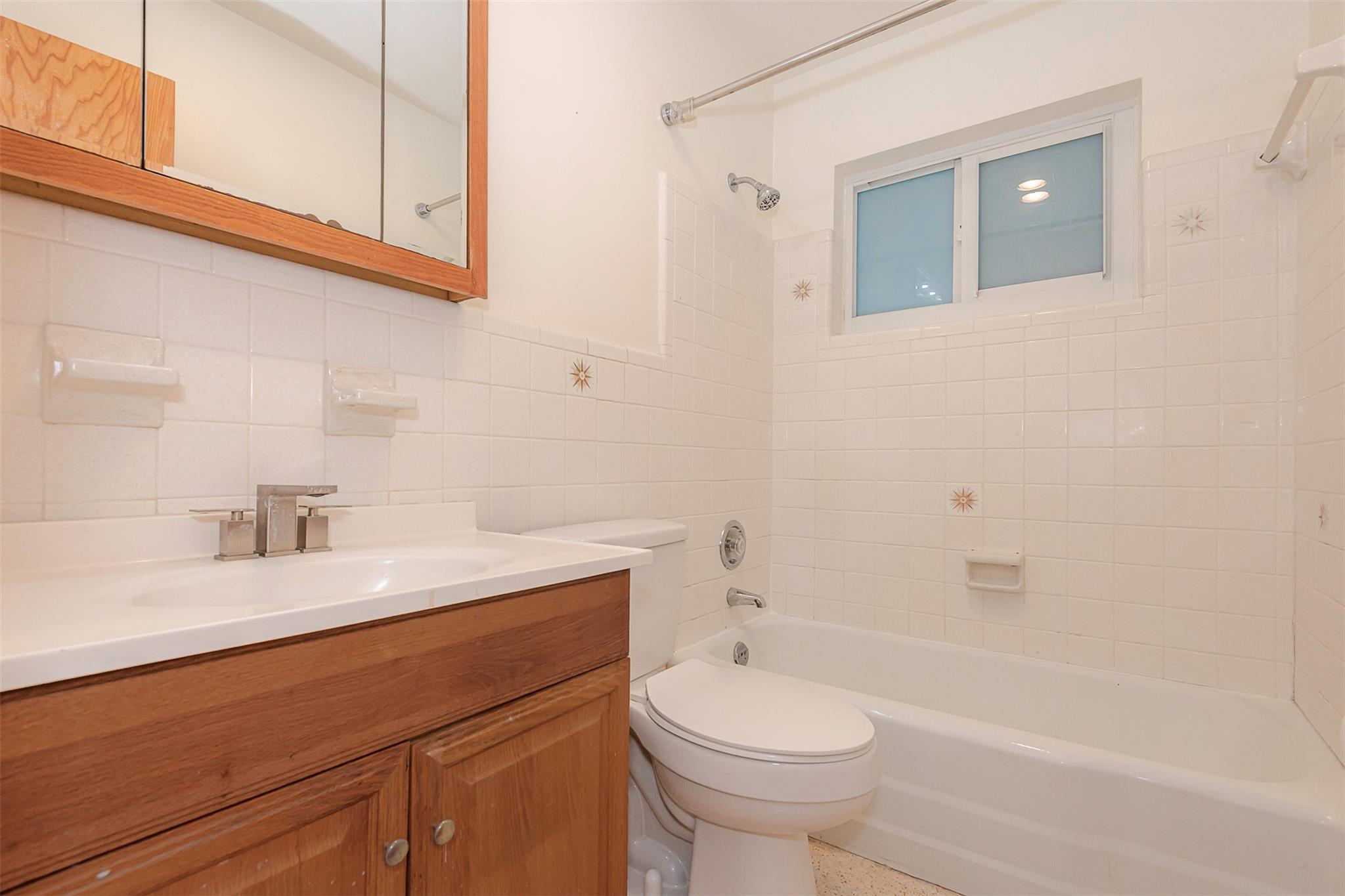 Garden Isles Sec 2 49-6 B - Residential Income