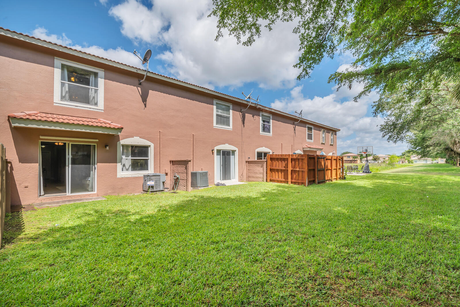 RIVERMILL - Residential