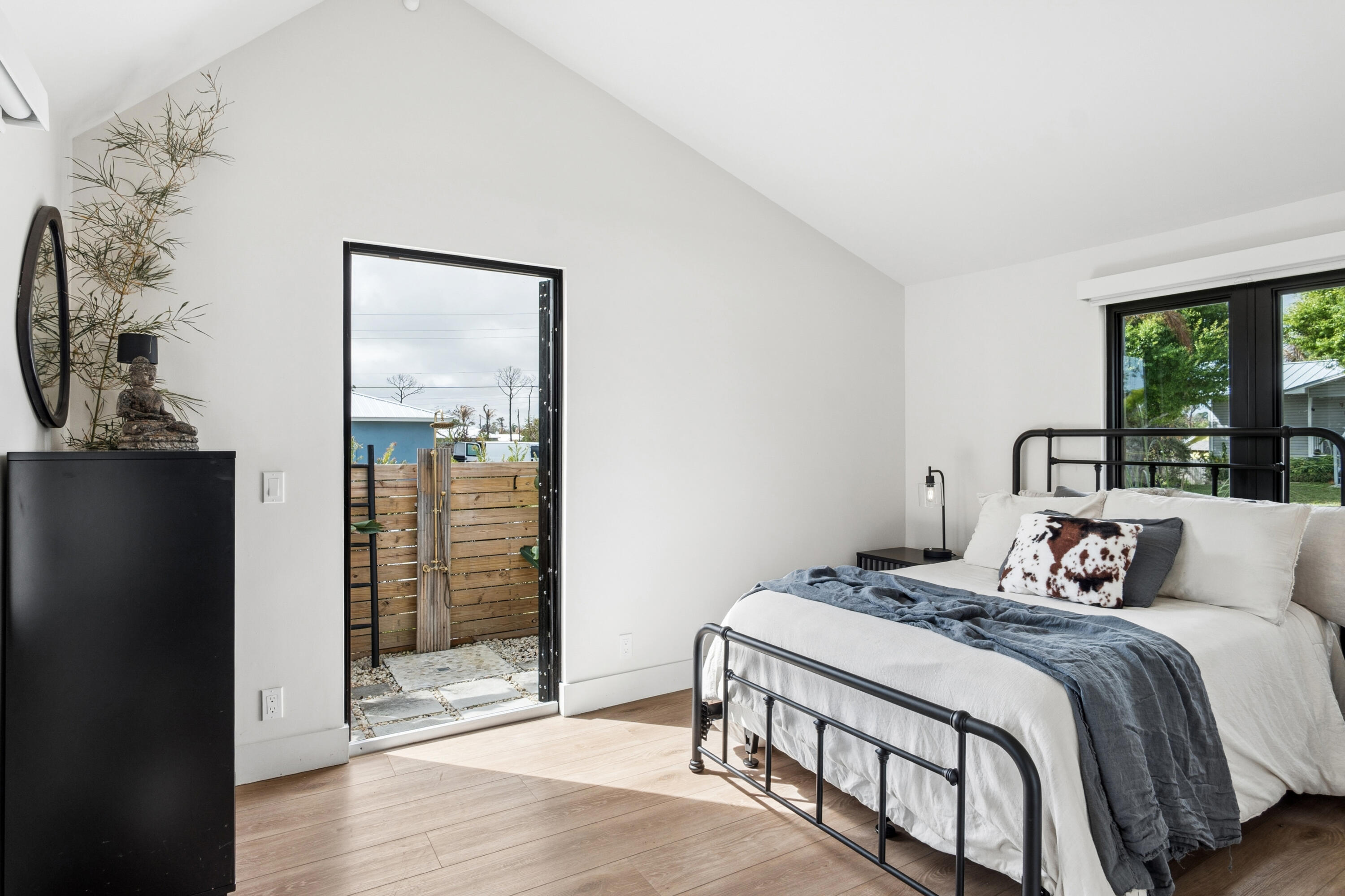 SANDY RIDGE - Residential