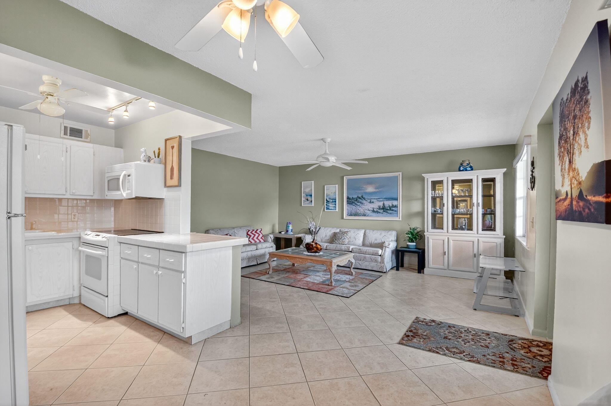 WINDSOR CONDOS - Residential