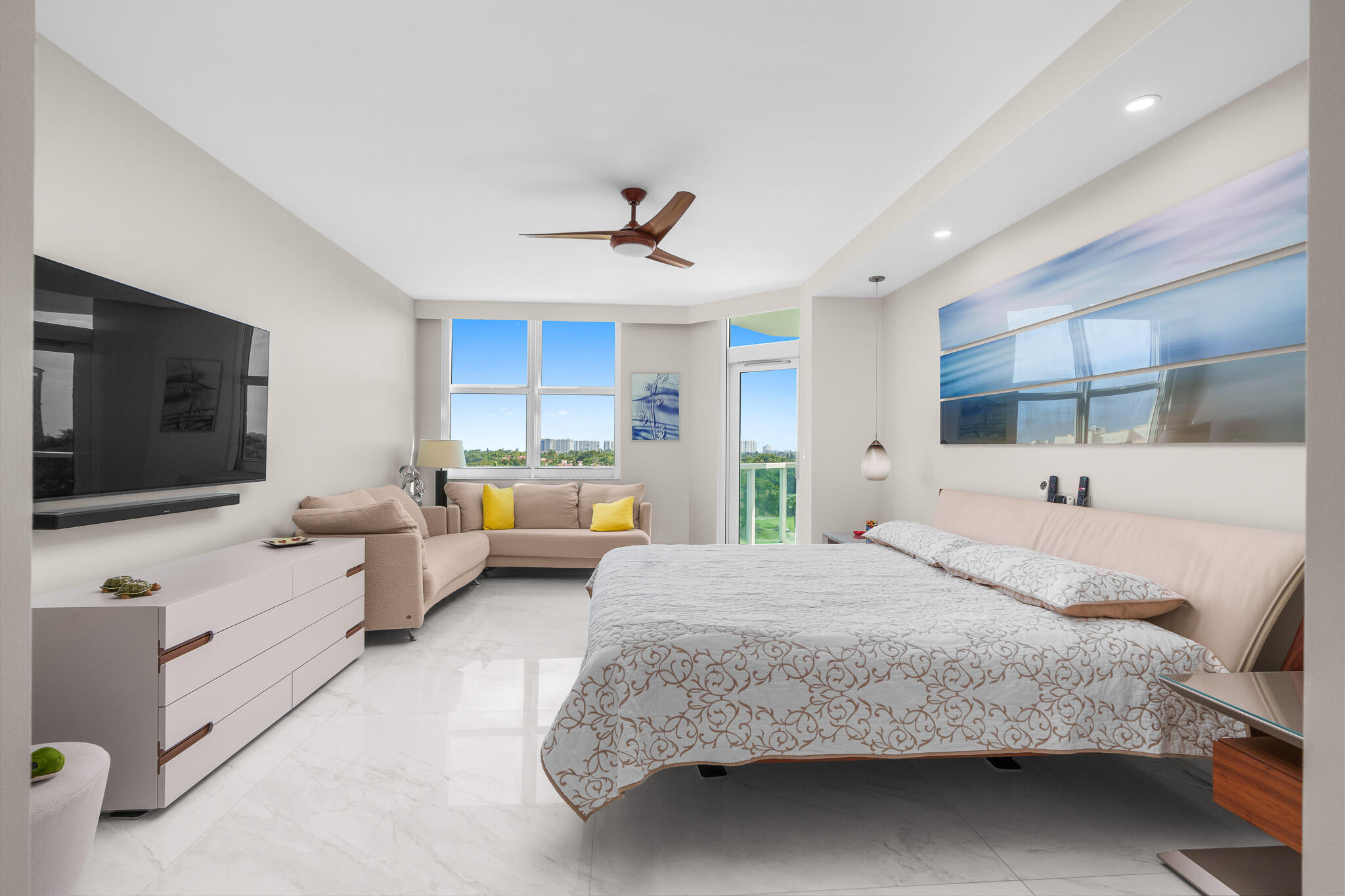 TOWNSEND PLACE - Residential