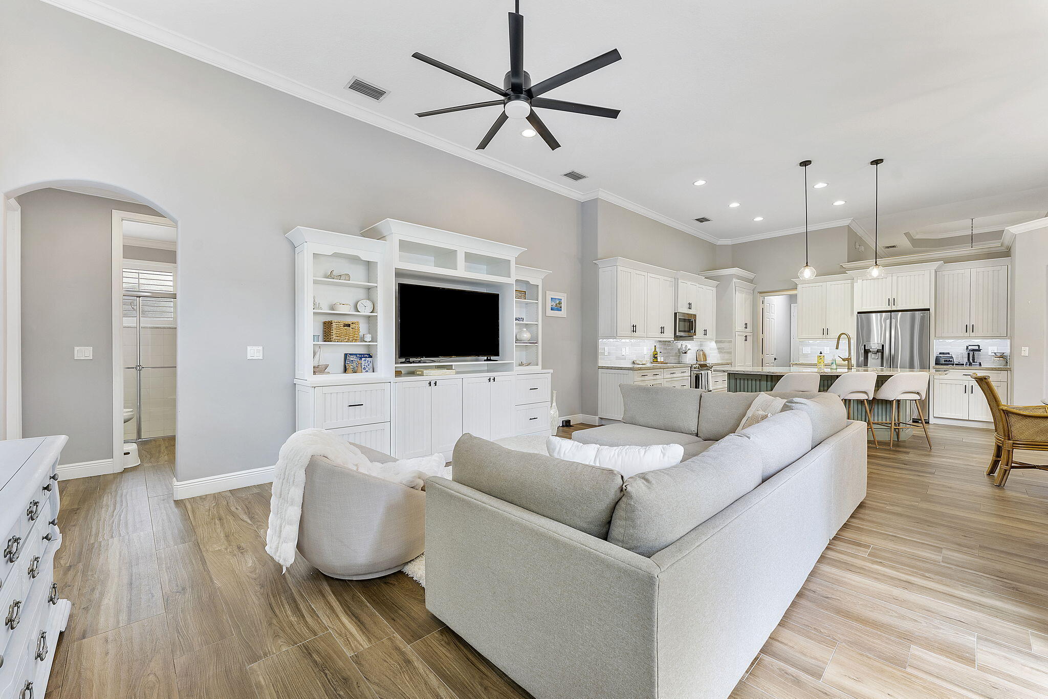 SARATOGA AT ROYAL PALM PL 1 - Residential