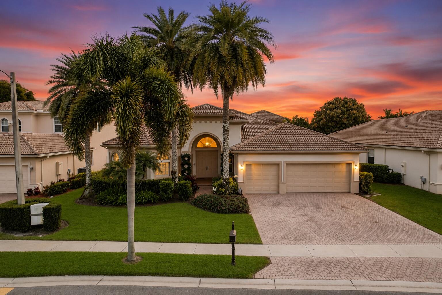 SARATOGA AT ROYAL PALM PL 1 - Residential